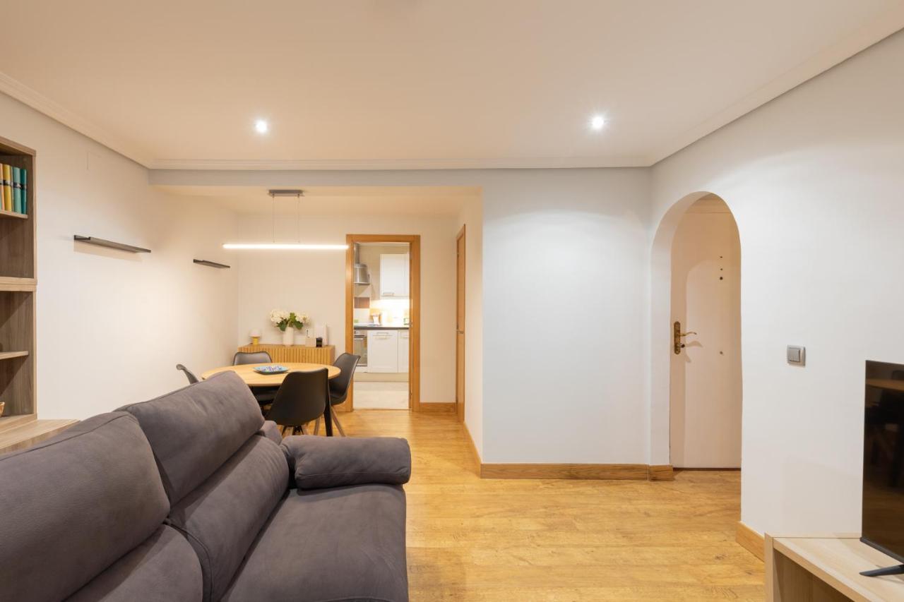 Euskalduna - Baskeyrentals Zarautz Bagian luar foto